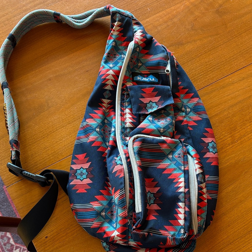KAVU Aztec Pattern Sling Bag